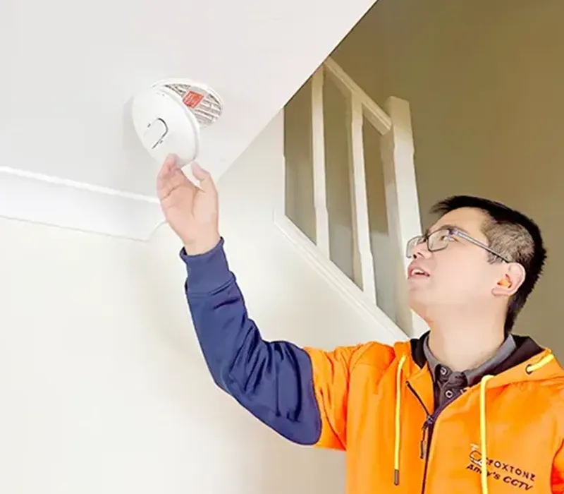 Installing smoke alarm